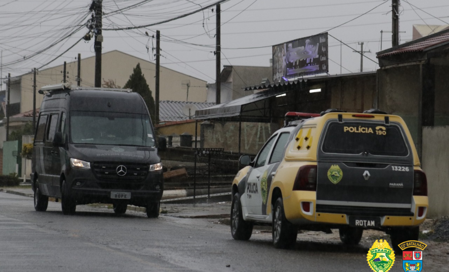 PM cumpre nove mandados de Busca e Apreensão na RMC contra o tráfico de drogas