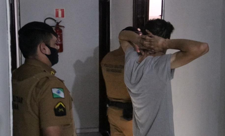 Pousadas e hotéis de alta rotatividade no Centro de Curitiba são alvo da primeira  edição da operação Centro Seguro da PM 