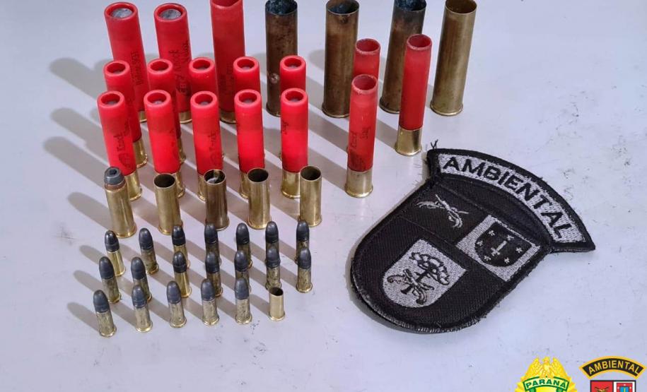 Operação Lobo Bravo da Polícia Ambiental prende quatro pessoas e apreende materiais de pesca e de caça nos Campos Gerais