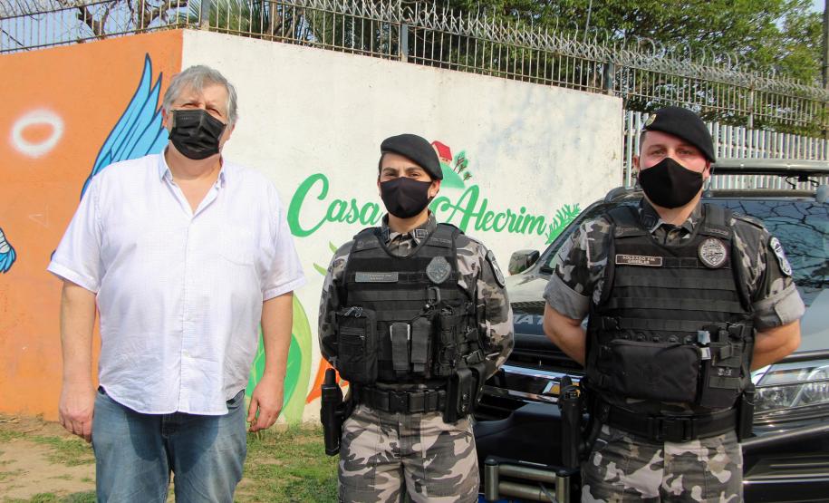 Mais de duas toneladas de alimentos são doados pelas equipes do BPChoque e do BOPE para instituições de caridade da Capital e RMC