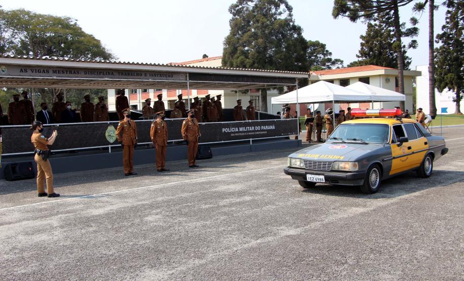 Dia do Soldado é comemorado com entrega de medalhas e homenagens a praças promovidos na APMG