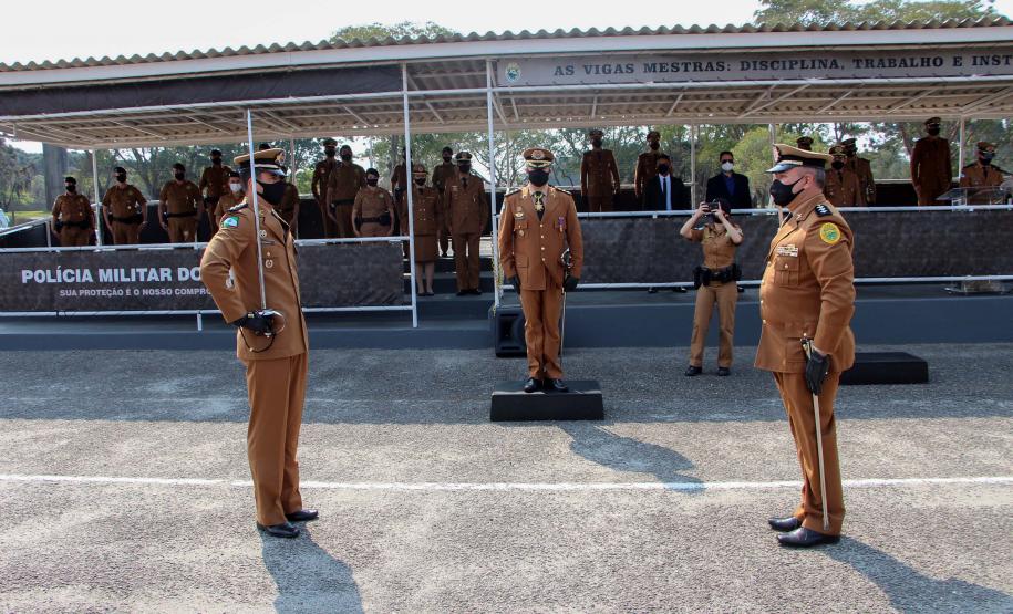 Dia do Soldado é comemorado com entrega de medalhas e homenagens a praças promovidos na APMG