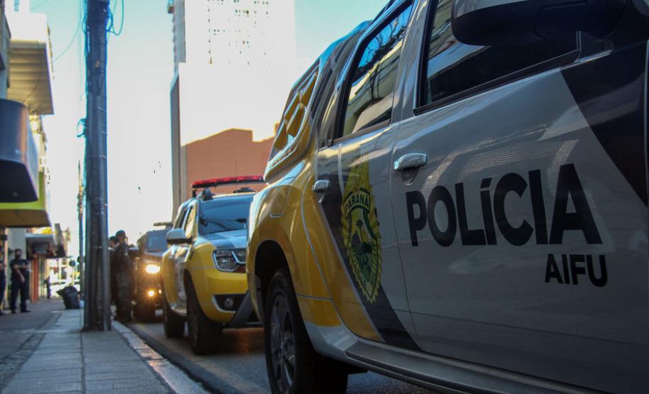 Ação integrada fecha pontos comerciais e apreende contrabandos em Curitiba