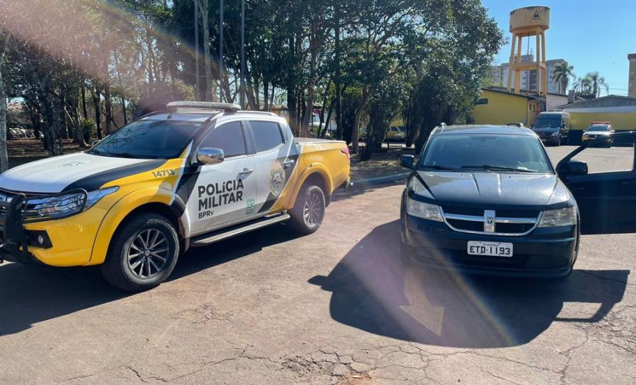 Carro carregado com cigarros e inseticidas contrabandeados é apreendido pelo BPRv em Cascavel