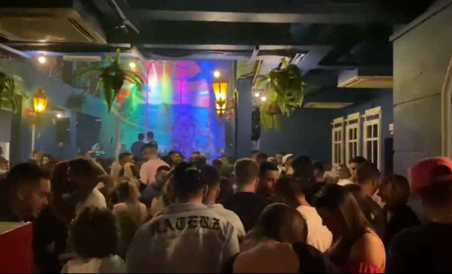 AIFU fecha 15 pontos comerciais e aplica R$ 1,4 milhão em multas neste final de semana em Curitiba