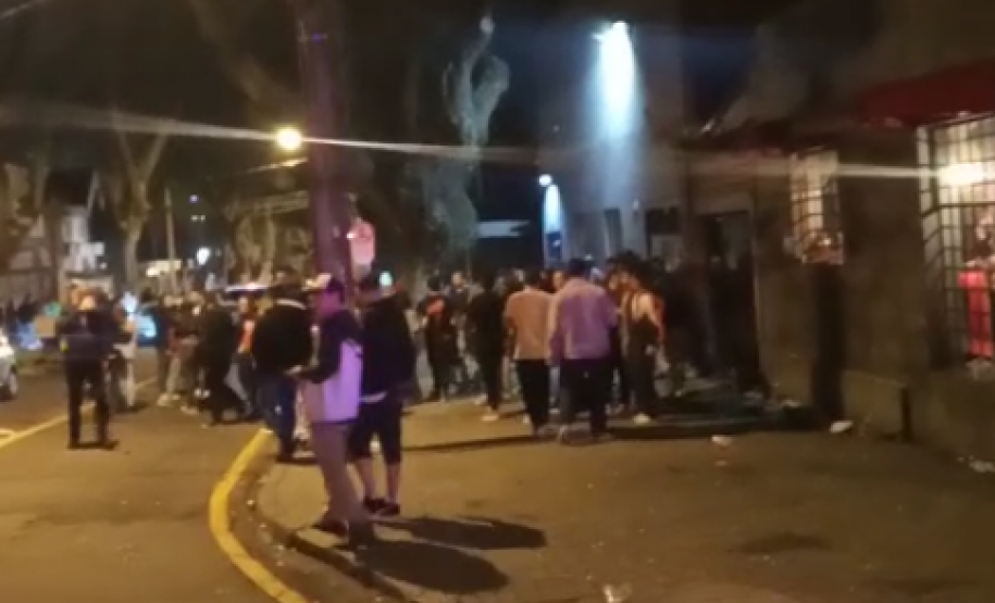 AIFU fecha 15 pontos comerciais e aplica R$ 1,4 milhão em multas neste final de semana em Curitiba