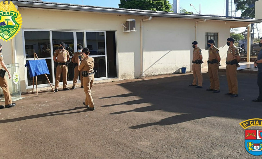 PM de Ivaiporã (PR) faz solenidade em homenagem a policiais que impediram suicídio de uma mulher