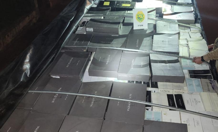 Após denúncia, PM encontra depósito com mais de 1,4 mil caixas de vinho contrabandeados no Sudoeste do estado