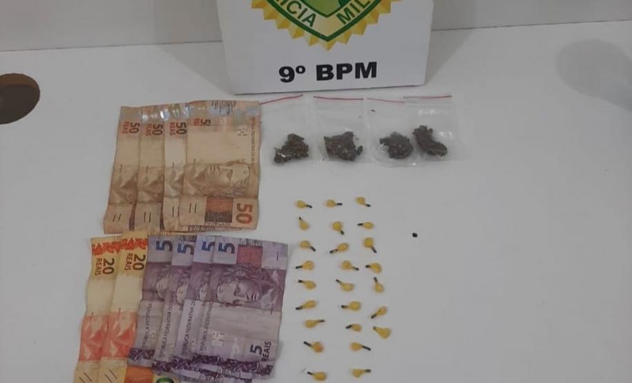 No Litoral do estado, PM prende três homens e apreende diversas porções de drogas