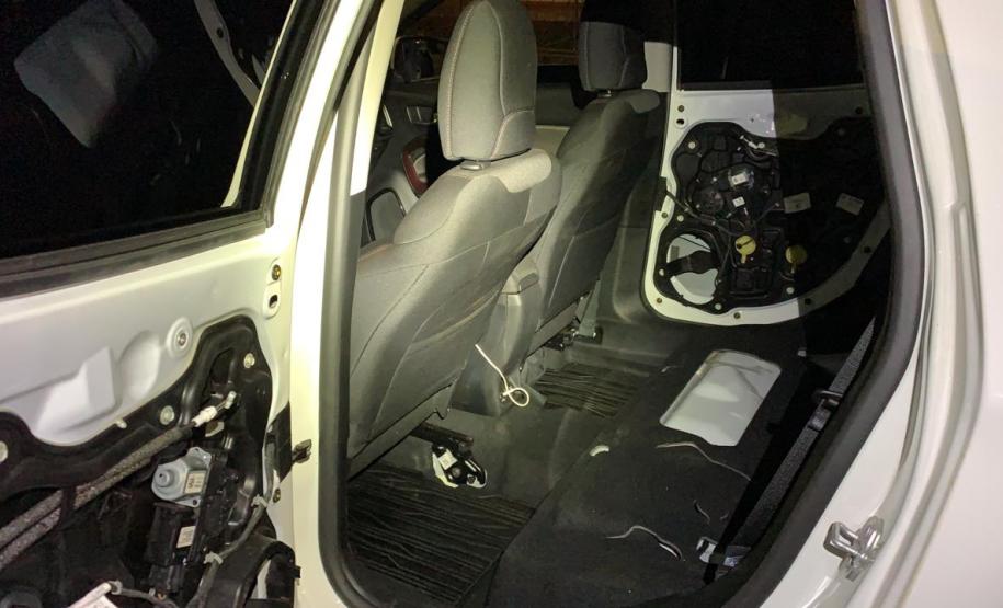 BPFron apreende 9,5 mil pacotes de cigarros em Itaipulândia (PR) durante a operação Fronteiras e Divisas Integradas