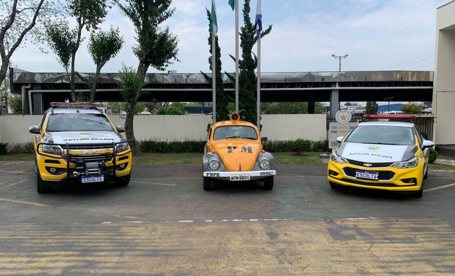 BPTran parabeniza militares estaduais e resgata histórico da unidade com painel de fotografias