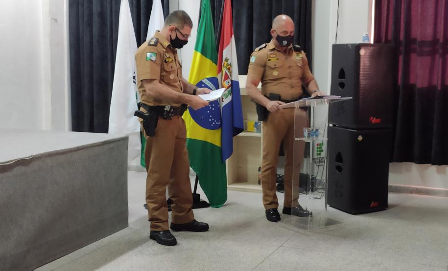 Nos Campos Gerais, Comandante-Geral fala com o efetivo e aproxima Corporação dos municípios