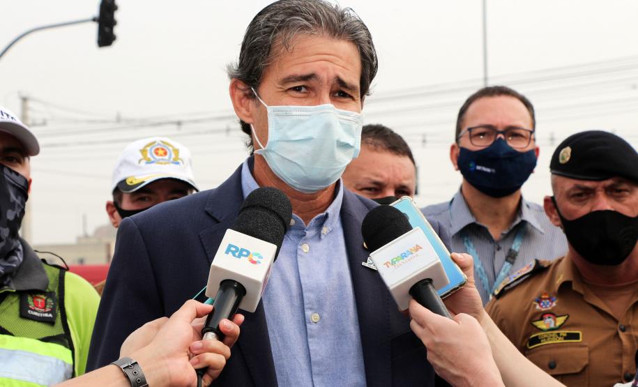 Polícia Militar participa de blitz educativa integrada da Semana Nacional do Trânsito na Linha Verde em Curitiba