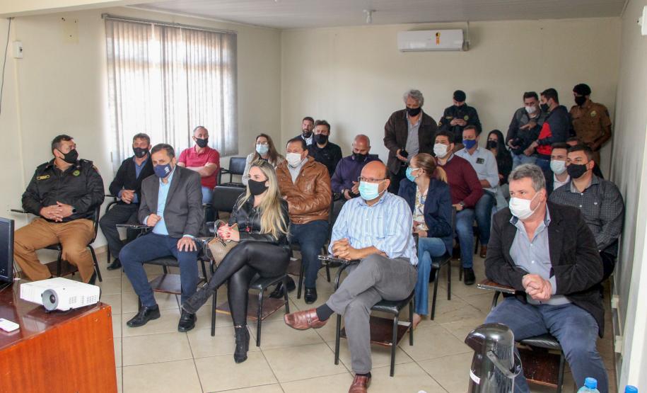 Em União da Vitória, Comandante-Geral conversa com praças e oficiais e recebe prefeitos no 27° Batalhão