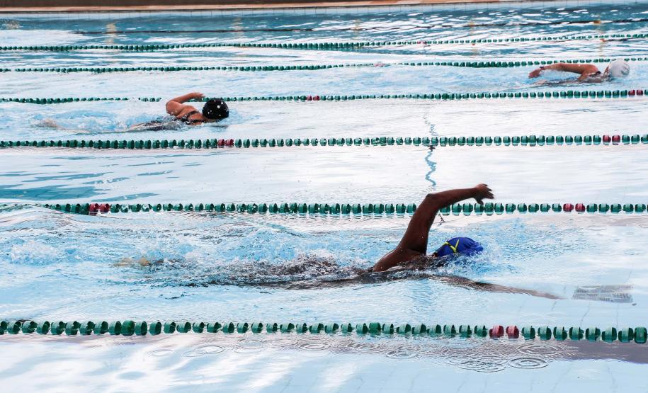 Candidatos ao concurso de novos soldados bombeiros militares fazem o Teste de Habilidade Específica (THE) em todo o estado