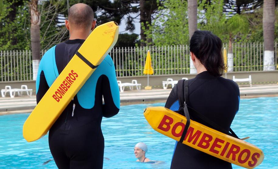 Candidatos ao concurso de novos soldados bombeiros militares fazem o Teste de Habilidade Específica (THE) em todo o estado