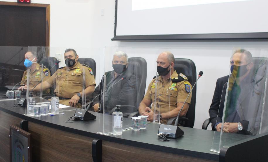 Reunião do Comando-Geral da PM com prefeitos da região de Irati reforça integração
