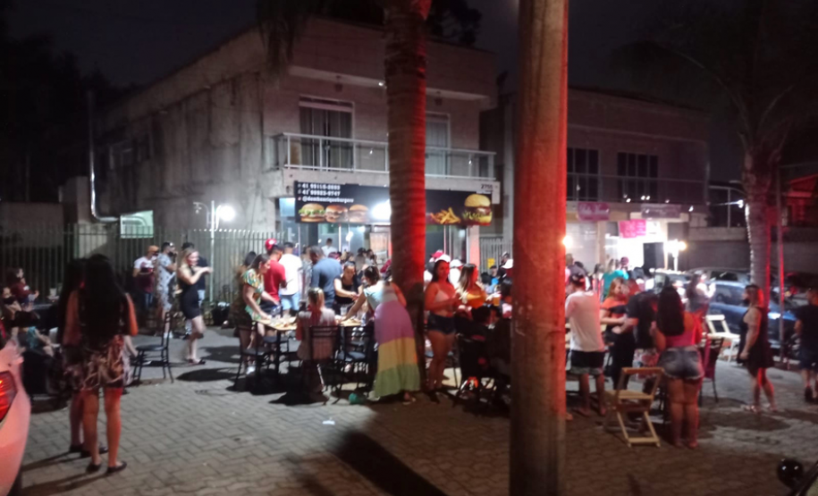 Mesmo com novo decreto, força-tarefa encontra irregularidades e fecha 20 comércios em Curitiba