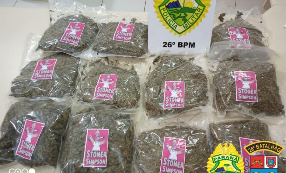 Em três ocorrências diferentes, PM recupera dois veículos furtados e apreende quase 3 quilos de maconha