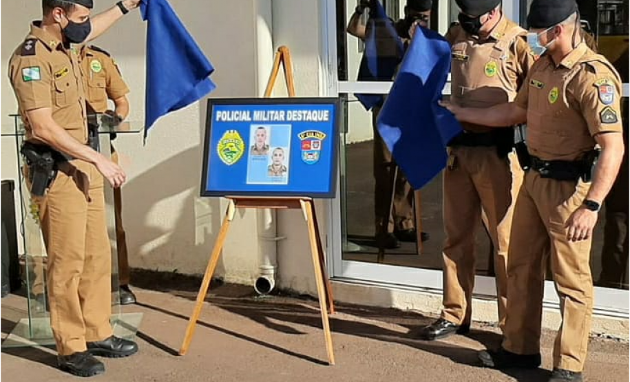 PM de Ivaiporã (PR) faz solenidade em homenagem a policiais que impediram suicídio de uma mulher