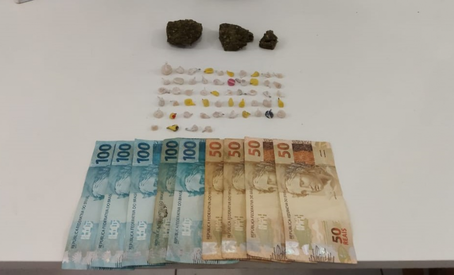 Em menos de oito horas, PM encaminha seis pessoas, apreende drogas, dinheiro, celulares e veículo clonado no Norte do Paraná