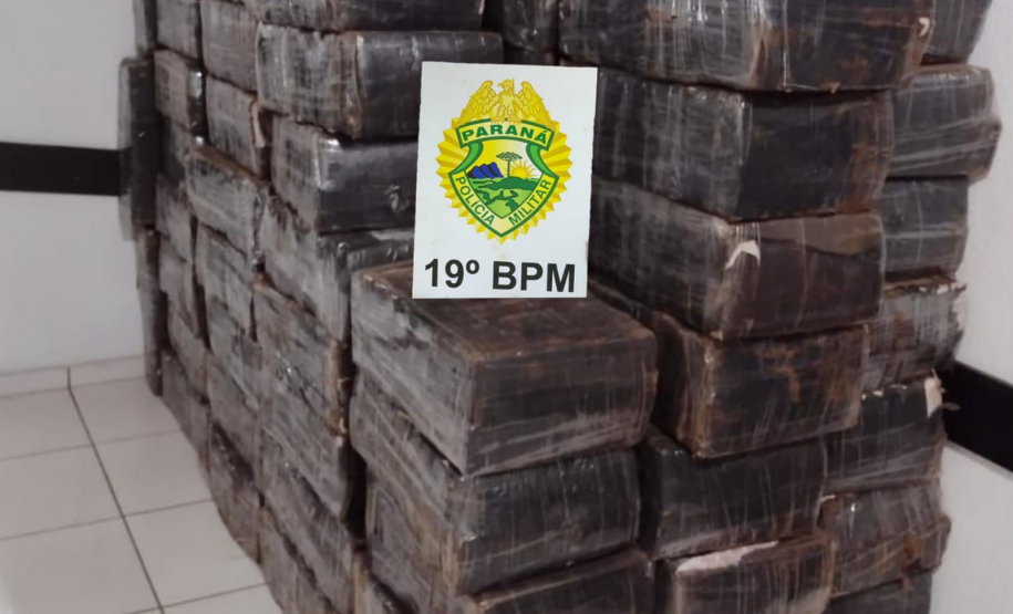 Quase três toneladas de maconha são apreendidas pela PM no Oeste do estado