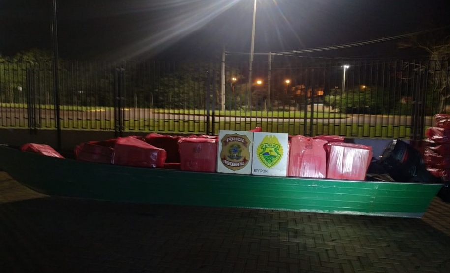 Durante Operação Hórus, PM e PF apreendem cerca de R$ 400 mil em cigarros contrabandeados, em Guaíra (PR)