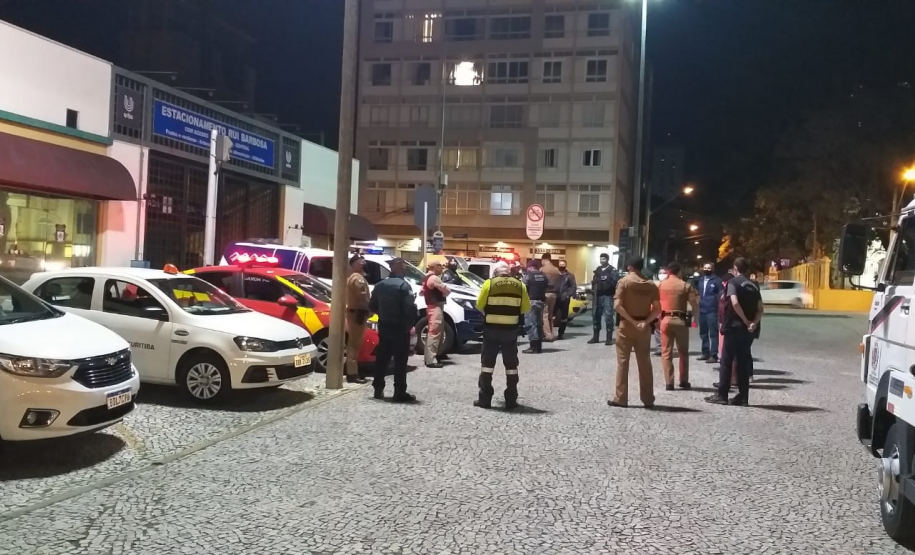 AIFU aplica quase meio milhão em multas a estabelecimentos comerciais e quase 900 pessoas são dispersadas na Capital