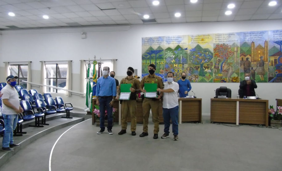 Policiais do BPGd recebem Moção de Aplausos da Câmara Municipal de Piraquara (RMC)