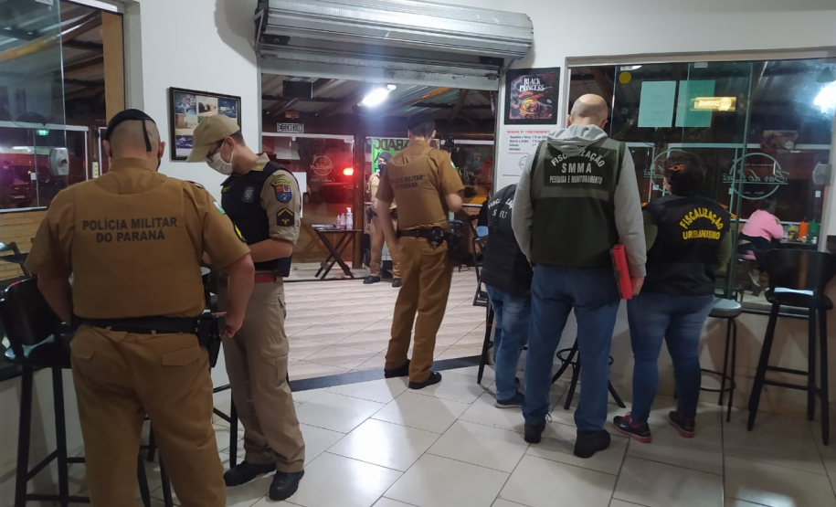 AIFU fecha sete estabelecimentos e aplica mais de meio milhão em multas na Capital