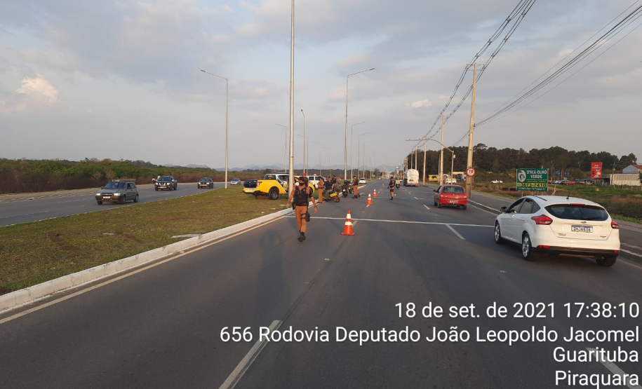 Operação da PM na Capital e RMC na sexta e sábado prende 32 pessoas e apreende drogas; foragido por homicídio foi preso