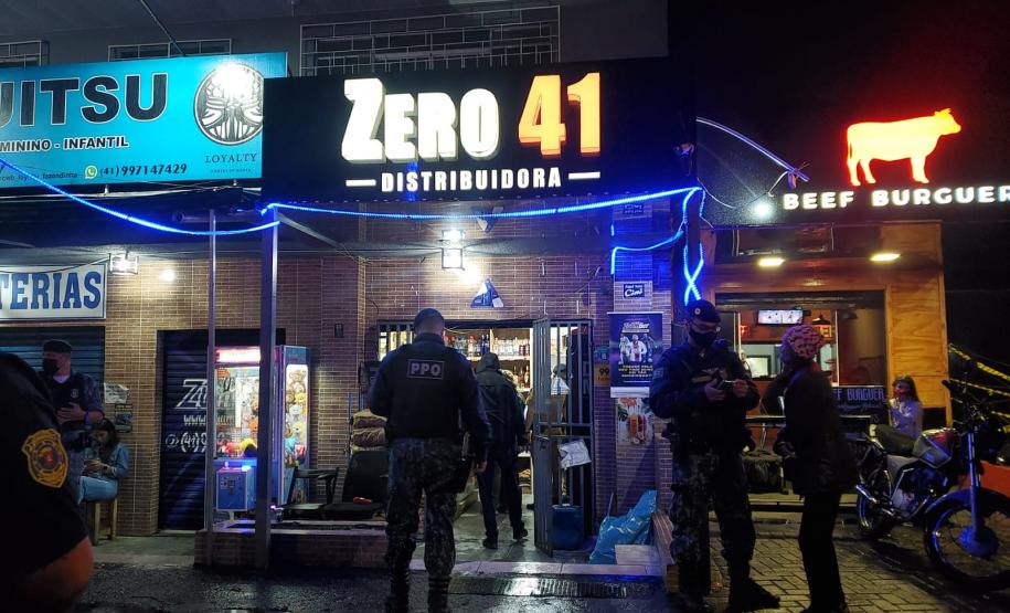 Cinco pontos comerciais são fechados e R$165 mil em multas são aplicados durante operação da AIFU