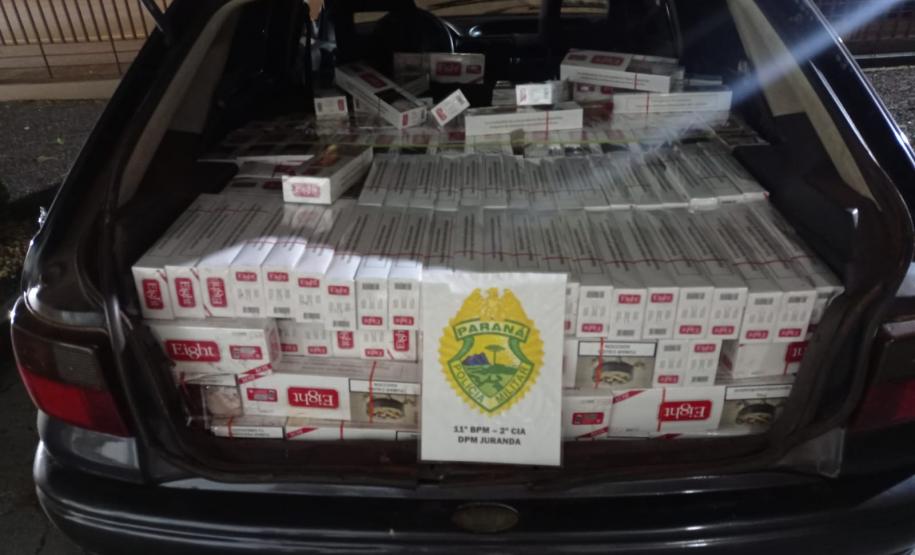 PM apreende carro com 19 mil maços de cigarros contrabandeados em Juranda (PR)