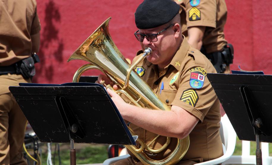 Banda de Música da PM faz apresentação especial para as crianças do Hospital Pequeno Príncipe
