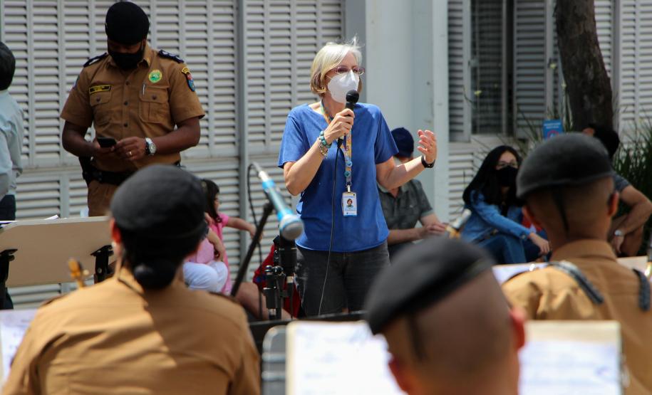 Banda de Música da PM faz apresentação especial para as crianças do Hospital Pequeno Príncipe