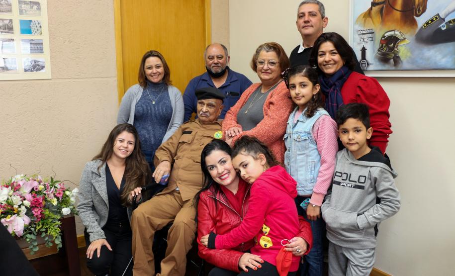 Polícia Militar cultua Dia do Veterano e inaugura espaço no Quartel do Comando-Geral, em Curitiba