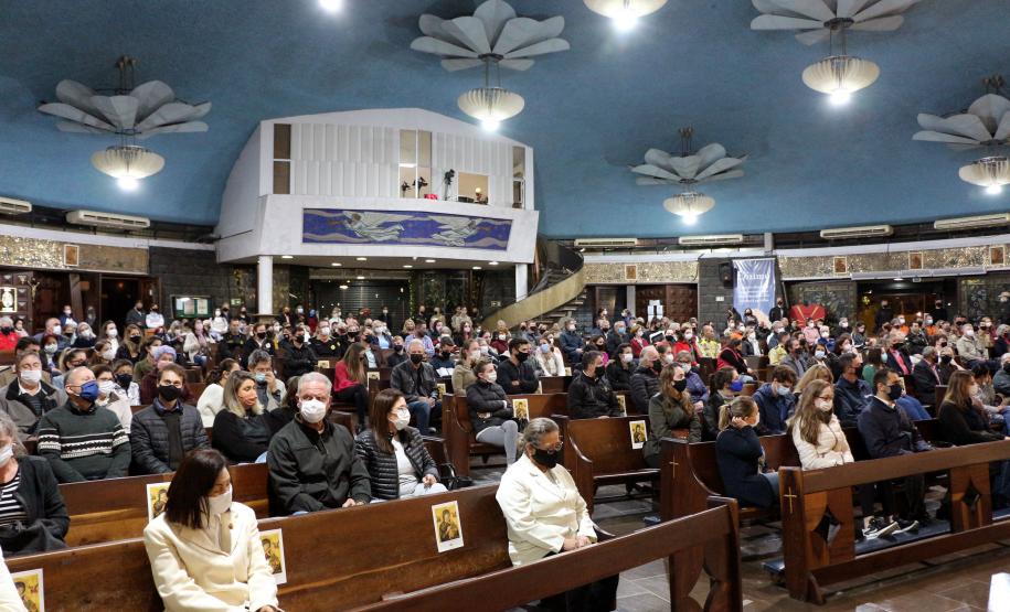 Missa de Ação de Graça comemora 109 anos do Corpo de Bombeiros do Paraná