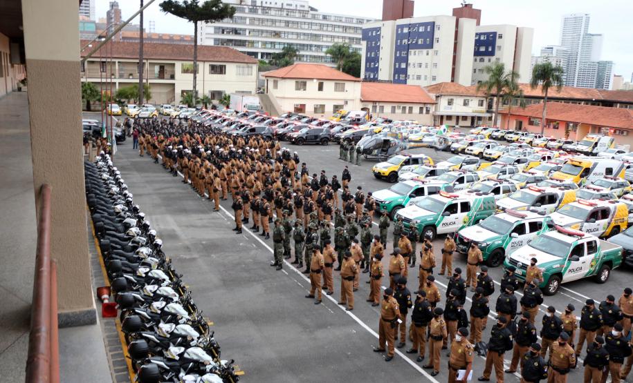 Operação coloca efetivo administrativo da PM nas ruas para reforçar policiamento no Estado