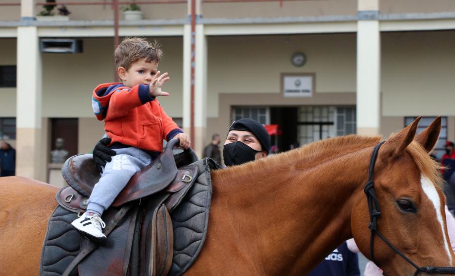 Comemoração de Dia das Crianças abre o Quartel do Comando-Geral para a comunidade em Curitiba