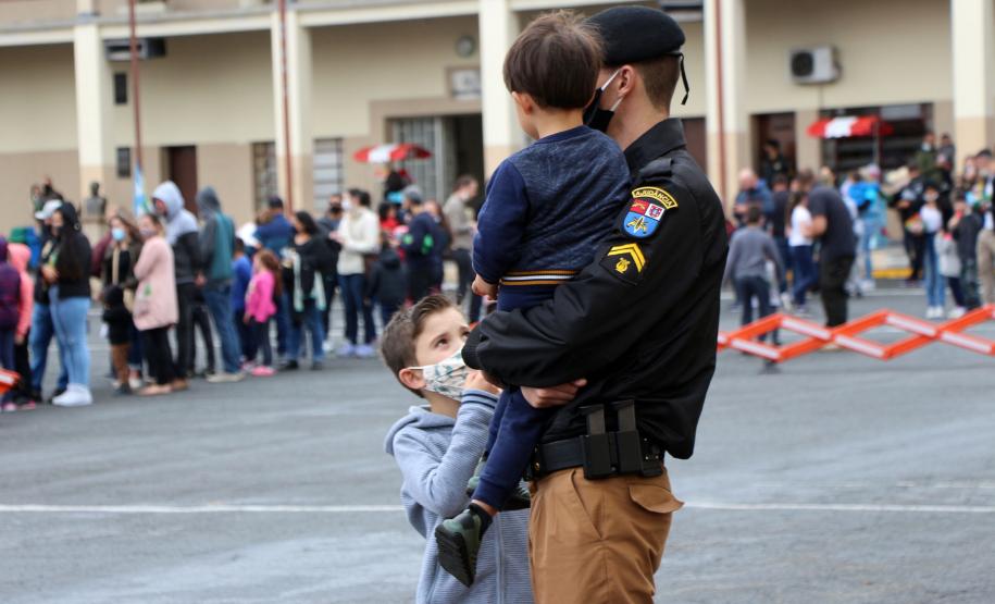 Comemoração de Dia das Crianças abre o Quartel do Comando-Geral para a comunidade em Curitiba