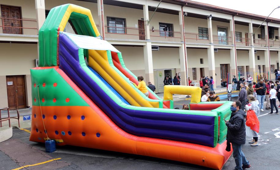 Comemoração de Dia das Crianças abre o Quartel do Comando-Geral para a comunidade em Curitiba