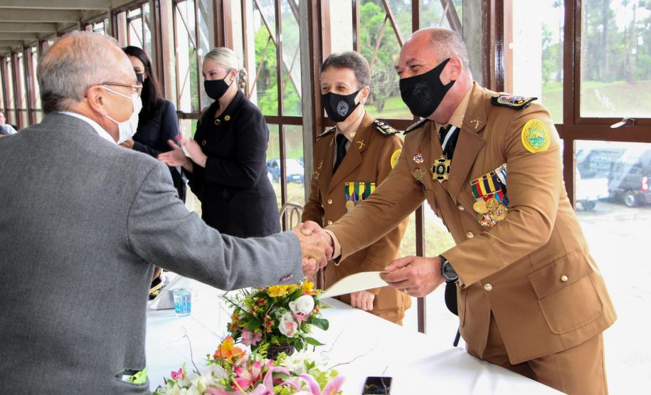Polícia Militar cultua Dia do Veterano e inaugura espaço no Quartel do Comando-Geral, em Curitiba