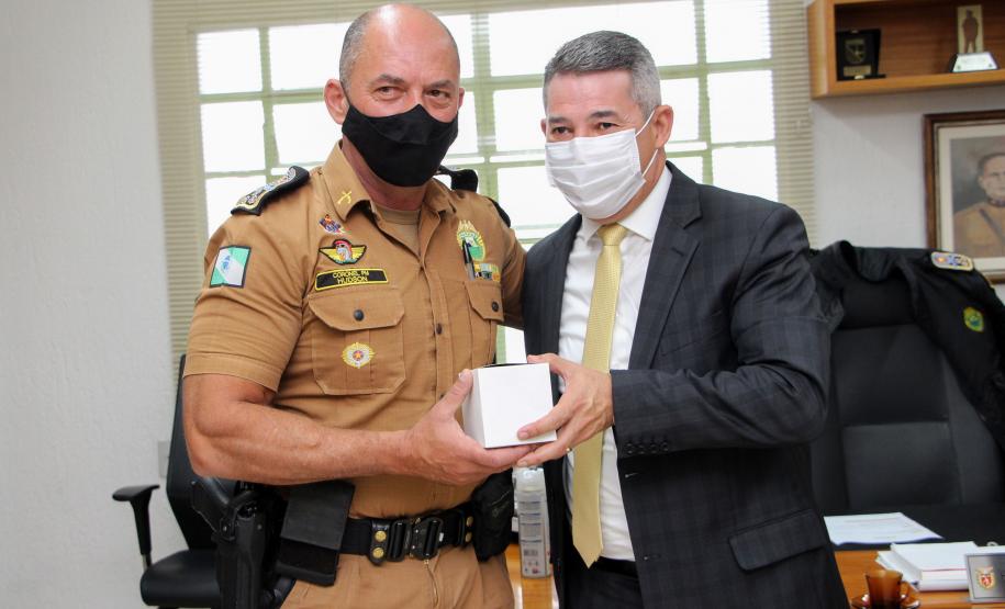 Alto Comando da Polícia Militar recebe visita de cortesia do Presidente da ALEP