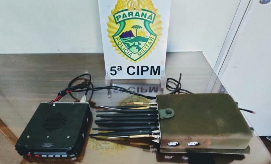 Caminhão com R$ 625 mil em cigarros contrabandeados é apreendido pela PM em Figueiras do Oeste (PR)