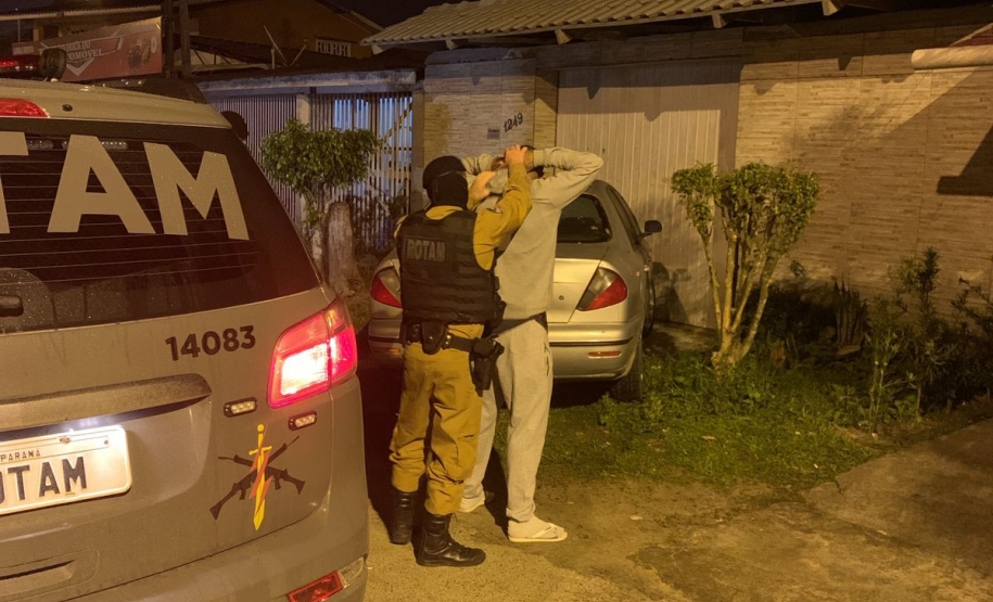 Operação Maré Alta da Polícia Militar leva segurança ao litoral com prisão de marginais e apreensão de armas