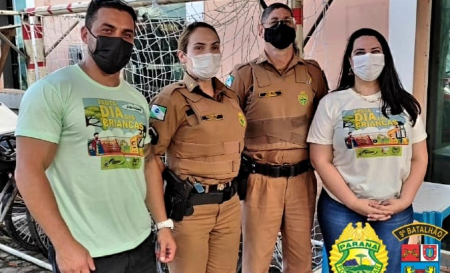 PM participa de festa de dia das crianças em Antonina (PR)