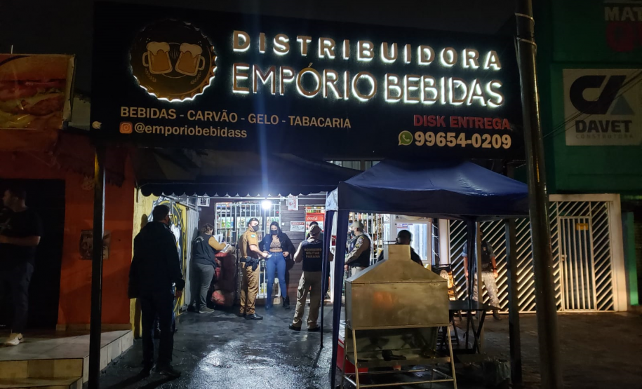 Fiscalização fecha sete estabelecimentos e aplica R$ 495,5 mil em multas em Curitiba