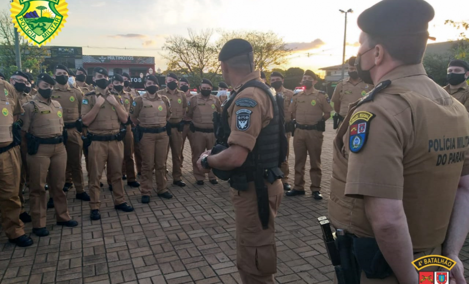 No Norte do estado, operação da PM resulta na prisão de três pessoas, na apreensão de uma arma de fogo e na abordagem de 229 veículos