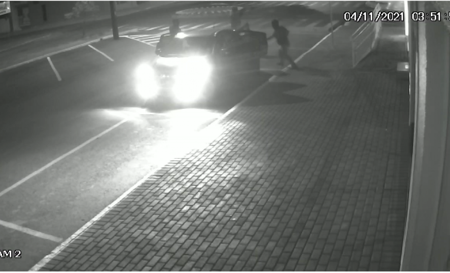 Quadrilha é surpreendida ao tentar roubar bancos e cinco são mortos em confronto com a PM em Três Barras do Paraná, no Oeste estado