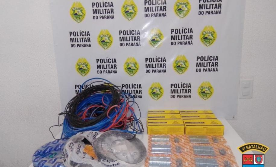 Em Maringá (PR), PM encaminha três pessoas e apreende 158 pedras de crack e 100 gramas de cocaína